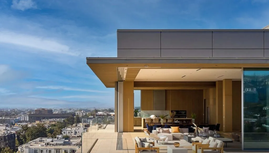 Penthouse Apartment